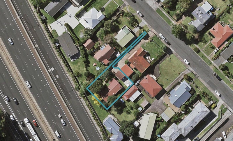 5A Puriri Street, Takapuna, Auckland - Carousel 1