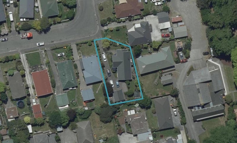 24 Kathleen Crescent, Hornby, Christchurch - Carousel 1