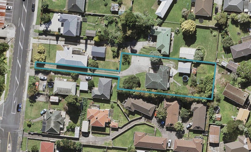 129 Rathgar Road, Henderson, Auckland - Carousel 1