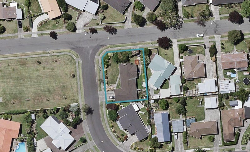 1 Cardiff Place, Tamatea, Napier - Carousel 1