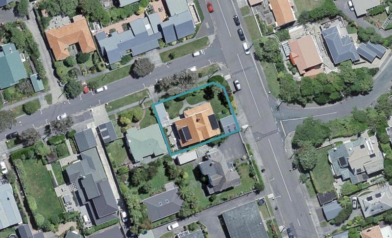 1 Marsden Avenue, Karori, Wellington - Carousel 1