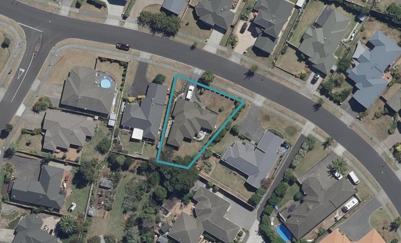 69 Ayrshire Drive, Grandview Heights, Hamilton - Carousel 1