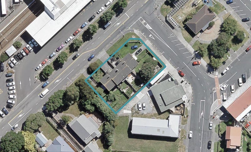 2/87 Cambridge TCE, Waterloo, Lower Hutt - Carousel 1