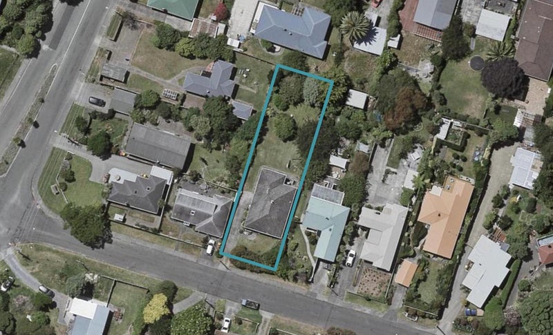 5 Gavin Road, Raumati Beach, Paraparaumu - Carousel 1