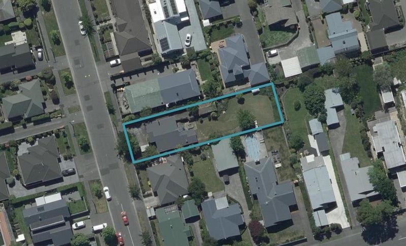 44 Garreg Road, Bryndwr, Christchurch - Carousel 1