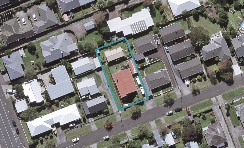 1/7 Rawhiti Street, Vogeltown, New Plymouth - Carousel 1