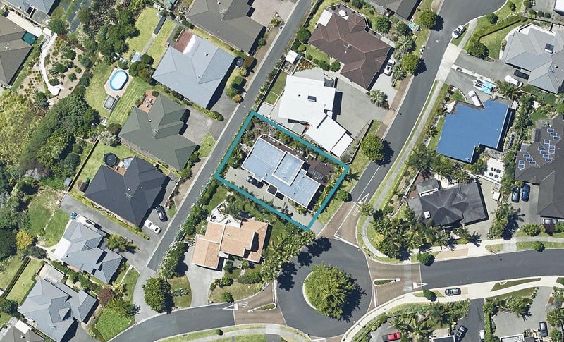 3 La Cuesta Close, Bethlehem, Tauranga - Carousel 1