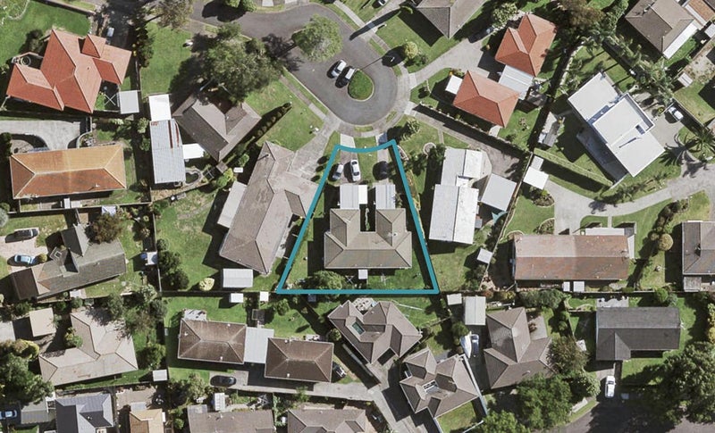 7B Tatua Place, Conifer Grove, Takanini - Carousel 1