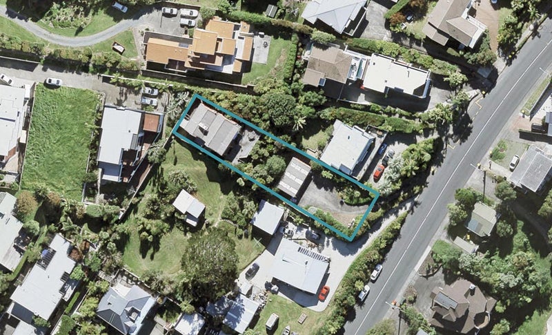 842 Beach Road, Torbay, Auckland - Carousel 1