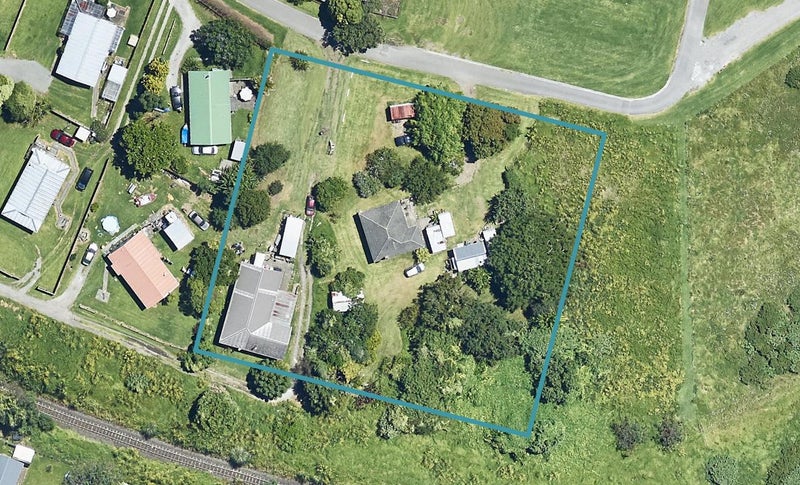 180 Hungahungatoroa Road, MATAPIHI, MOUNT MAUNGANUI - Carousel 1