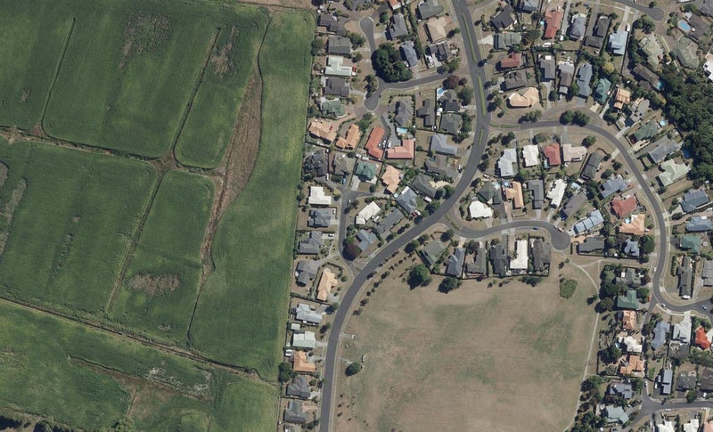 4 Country Lane, Western Heights, Hamilton - Carousel 1