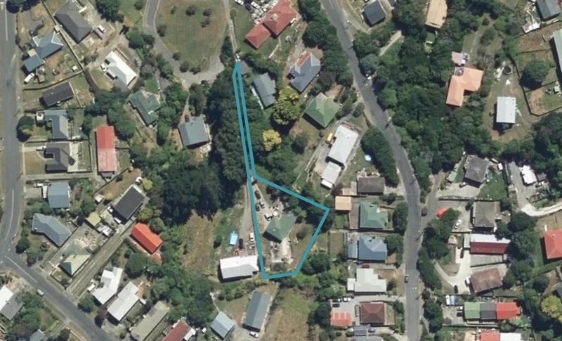 68 Arawhata Street, Ranui, Porirua - Carousel 1