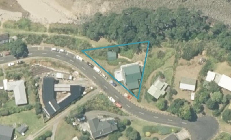 45 Pye Place, Hot Water Beach, Whitianga - Carousel 1