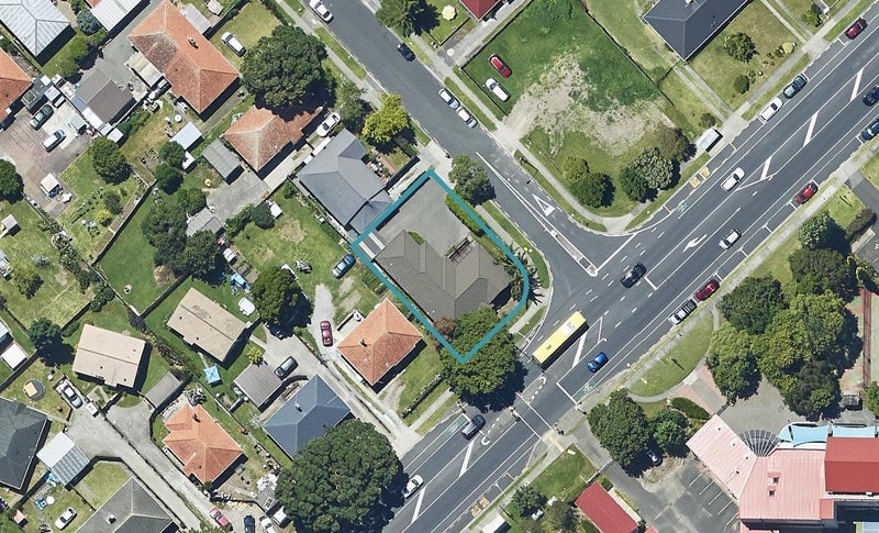 2 Twentyfirst Avenue, Gate Pa, Tauranga - Carousel 1