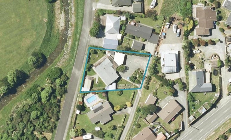 237B Waikawa Road, Waikawa, Picton - Carousel 1