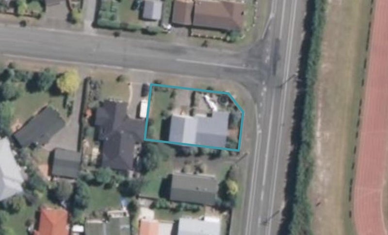 2 Dobson Street, Gleniti, Timaru - Carousel 1
