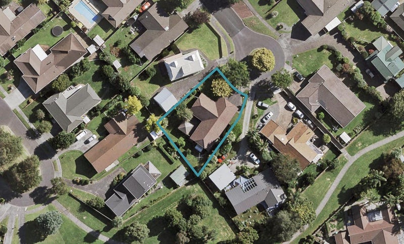 17 Peridot Place, Conifer Grove, Takanini - Carousel 1