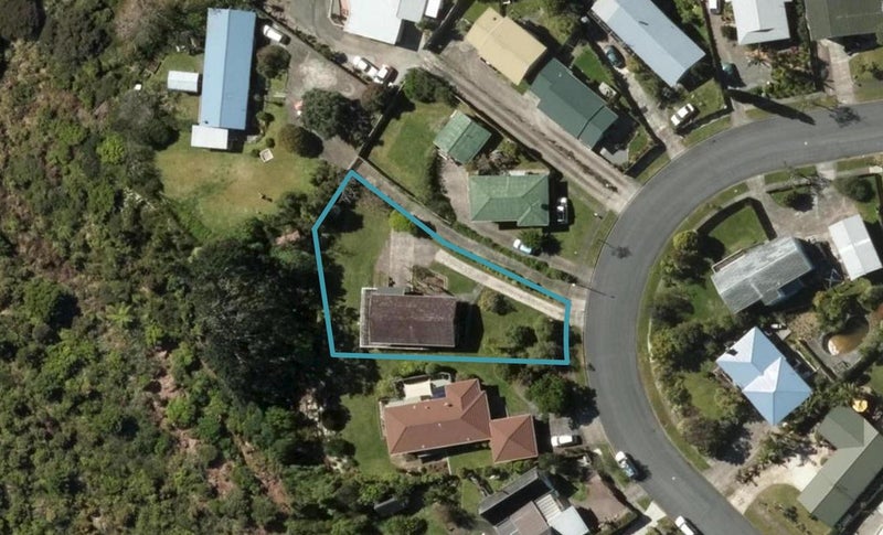 42 West View Crescent, Onerahi, Whangarei - Carousel 1