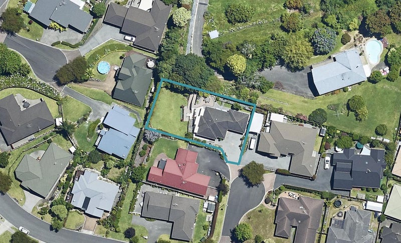7 Channing Close, Bethlehem, Tauranga - Carousel 1