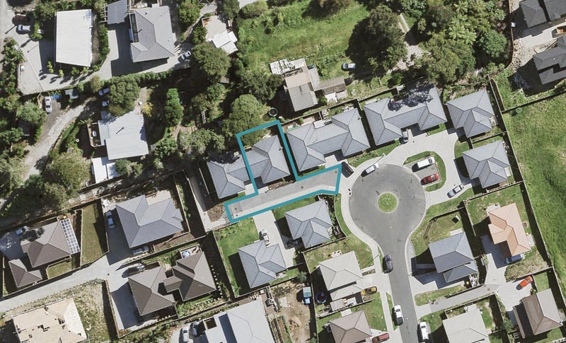 48 Denver Avenue, Sunnyvale, Auckland - Carousel 1