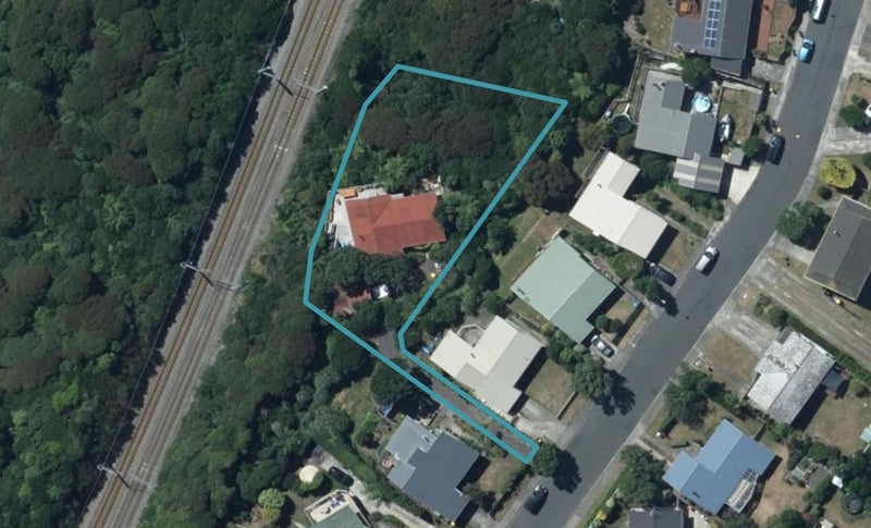 49 Sea Vista Drive, Pukerua Bay, Porirua - Carousel 1