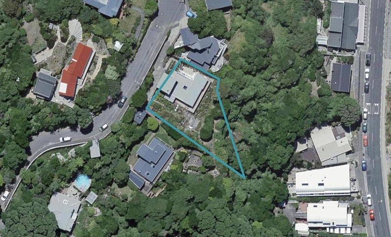 52 Fortification Road, Karaka Bays, Wellington - Carousel 1