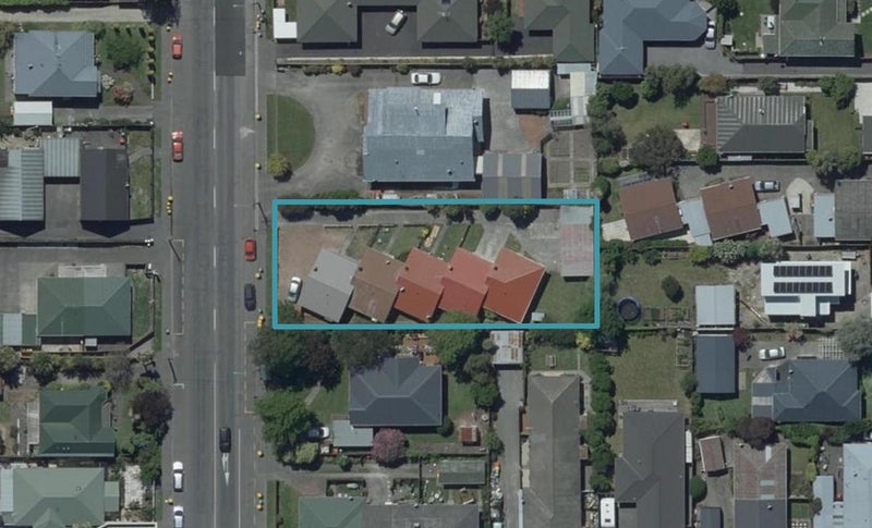4/582 Barbadoes Street, Edgeware, Christchurch - Carousel 1