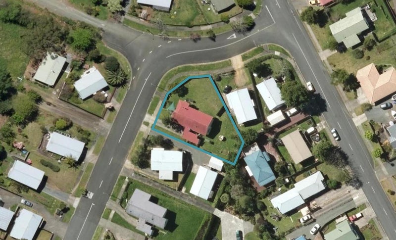 77 Eden Terrace, Kamo, Whangarei - Carousel 1