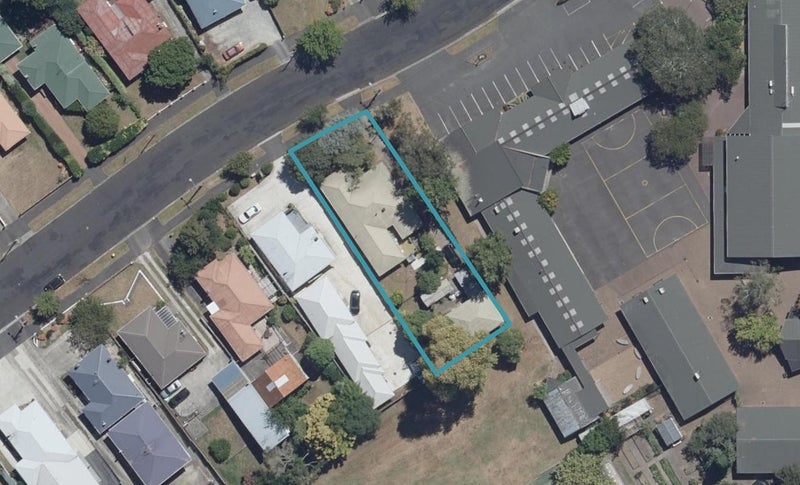 39 Mount View Road, Melville, Hamilton - Carousel 1