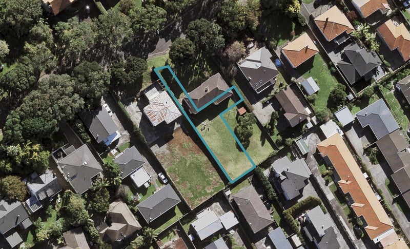 37A Raurenga Avenue, Royal Oak, Auckland - Carousel 1