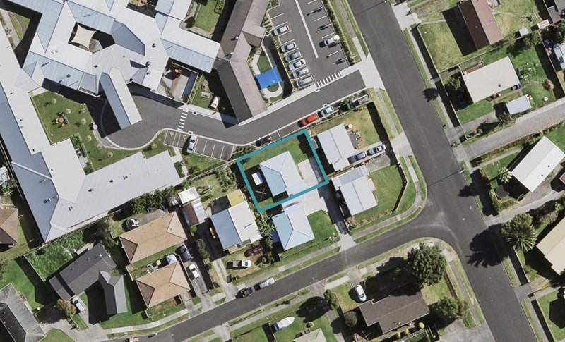 5 Amethyst Place, Wiri, Auckland - Carousel 1