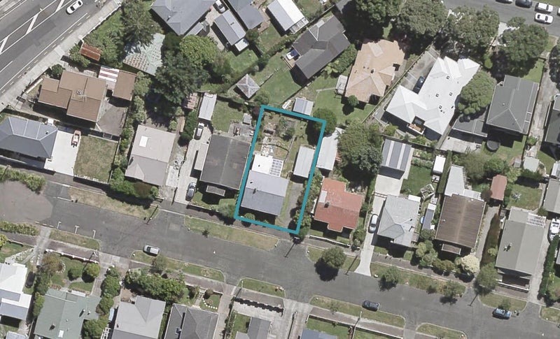 5 Hume Street, Alicetown, Lower Hutt - Carousel 1