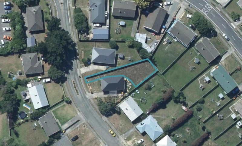 5A Kaituna Street, Waitangirua, Porirua - Carousel 1