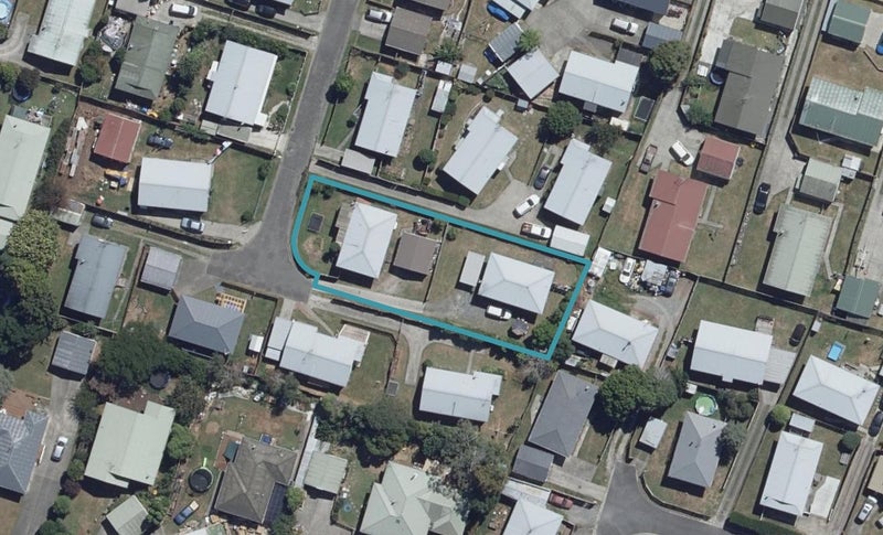 373 Kahikatea Drive, Dinsdale, Hamilton - Carousel 1