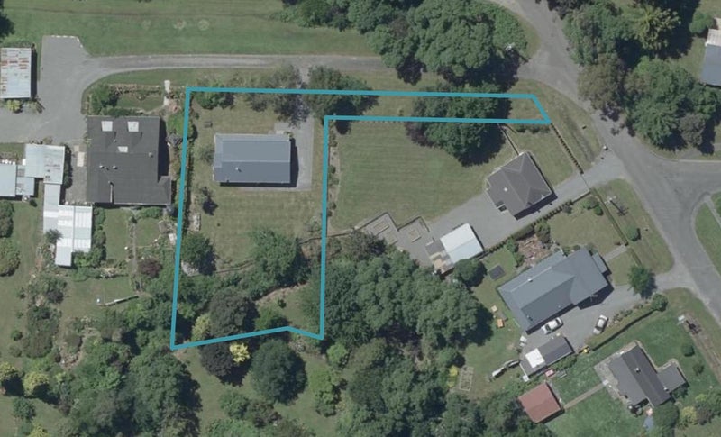 1 Charles Street, Coalgate - Carousel 1