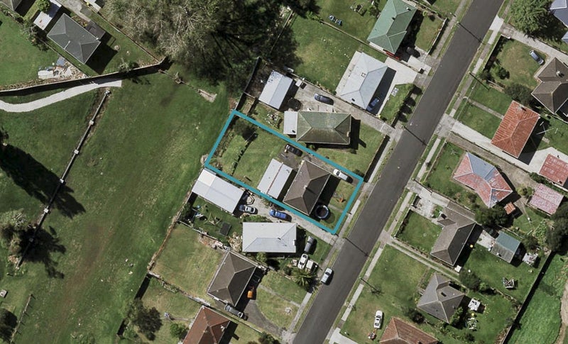 15 Hannah Road, Otara, Auckland - Carousel 1