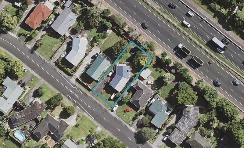 24 Lawrence Crescent, Hillpark, Auckland - Carousel 1