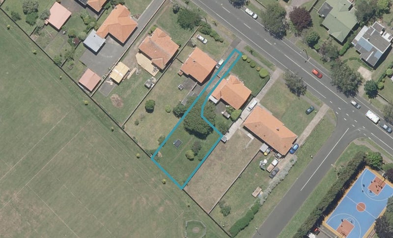 137A Grey Street, Springvale, Whanganui - Carousel 1