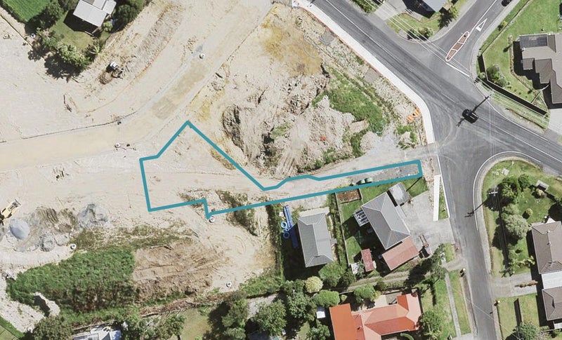 5 Bela Vista Boulevard, Swanson, Auckland - Carousel 1