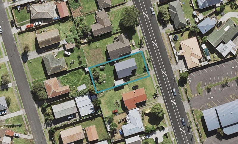 85 Robertson Road, Favona, Auckland - Carousel 1