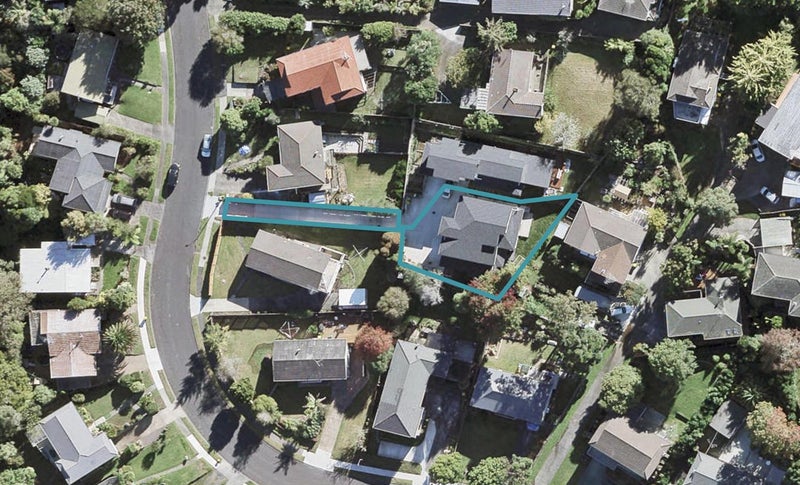 15 Deverell Place, Northcross, Auckland - Carousel 1