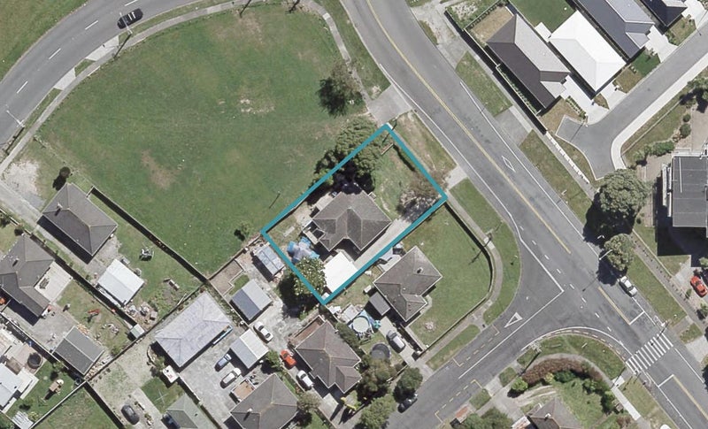 1355 High Street, Taita, Lower Hutt - Carousel 1