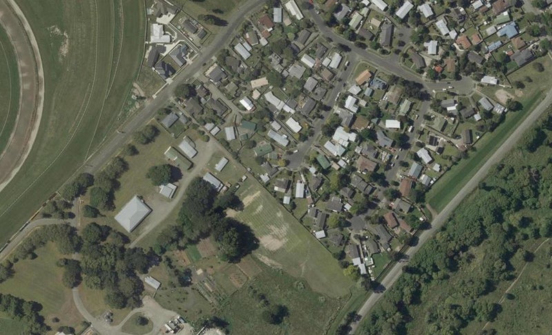 18 Capri Place, Awapuni, Palmerston North - Carousel 1