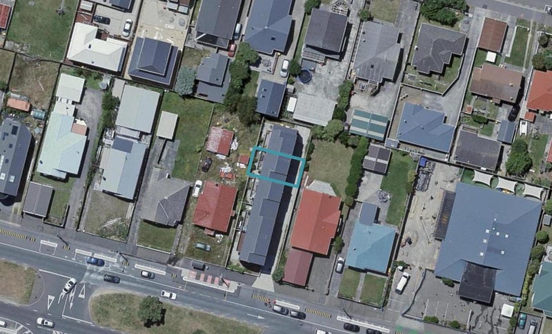 4/121 Rongotai Road, Kilbirnie, Wellington - Carousel 1