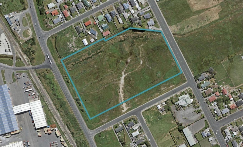2/2 Armagh Street, Clifton, Invercargill - Carousel 1
