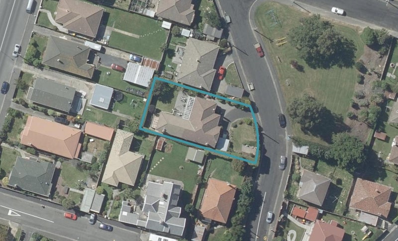 68 English Avenue, Mornington, Dunedin - Carousel 1