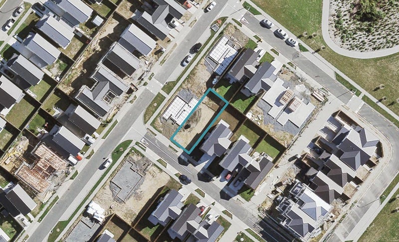 4 Apa Street, Weymouth, Auckland - Carousel 1