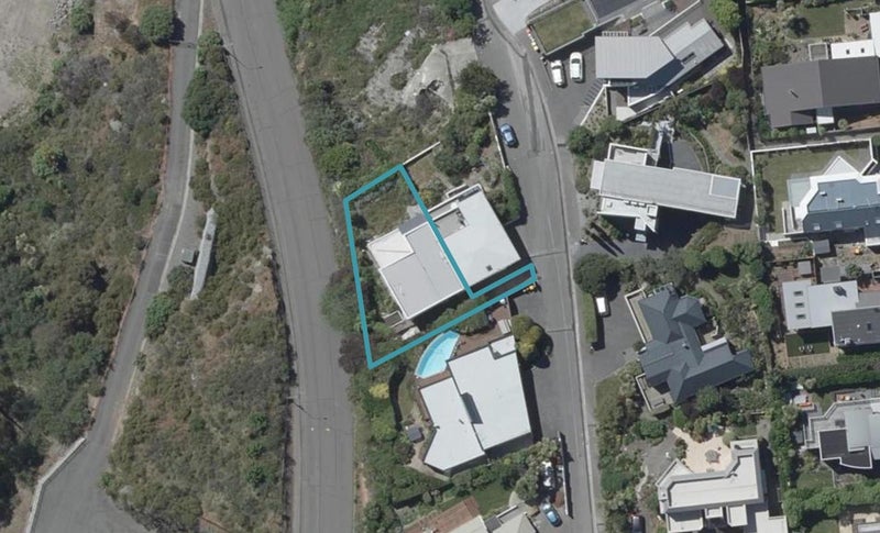 11B Inverness Lane, Redcliffs, Christchurch - Carousel 1