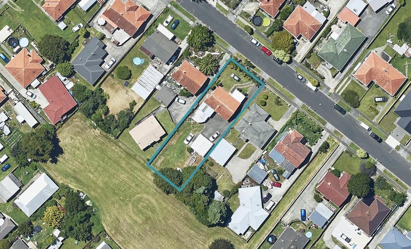 20 Nineteenth Avenue, Tauranga South, Tauranga - Carousel 1