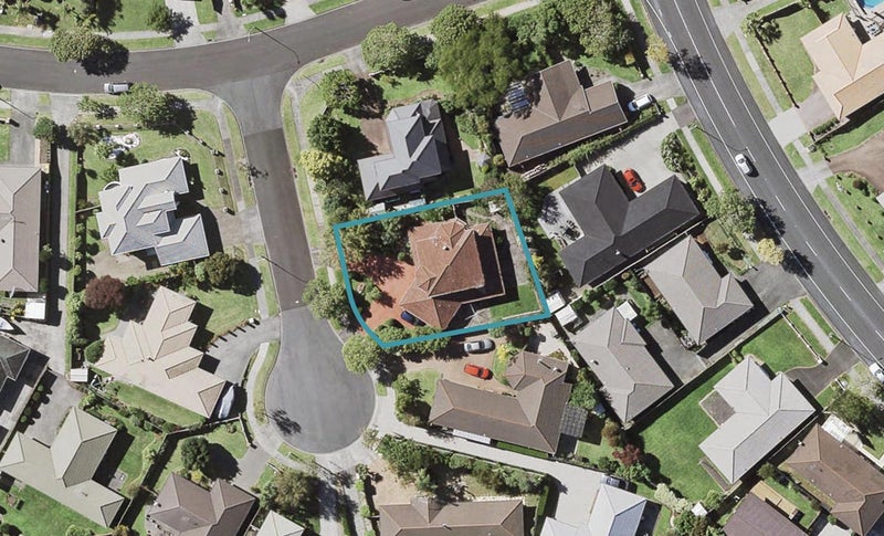 6 Valnera Close, Northpark, Auckland - Carousel 1